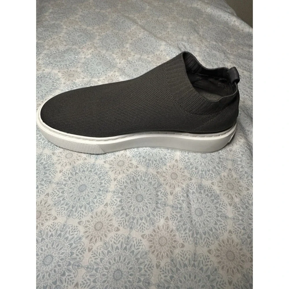 J/Slides NYC Dark‎ Grey Stretch Knit Slip On Platform Sneakers Womens 8